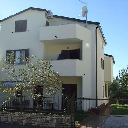 In Novigrad - Istrien 9815